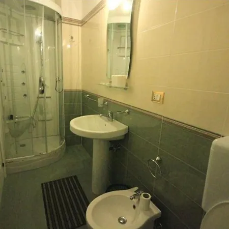 فندق مبيت وإفطار Arcobaleno Costa 3*